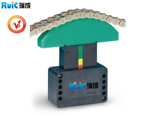 安装输送机绿巨人网在线观看视频导轨时要从哪些方面检查?